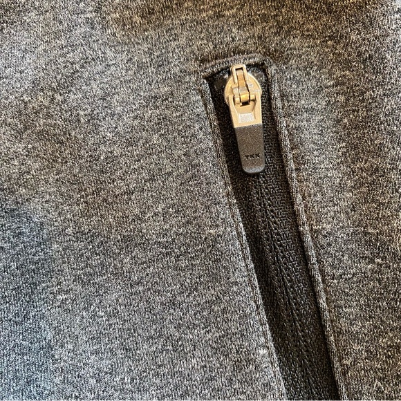Uniqlo Heattech Sweatpants - Picture 8 of 8